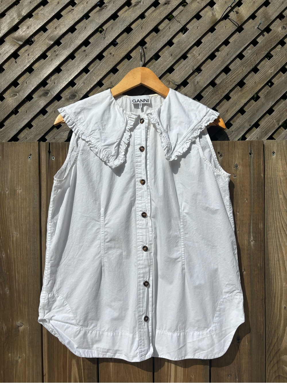 Ganni White Sleeveless Button-Front Top with Ruffle Collar Detail